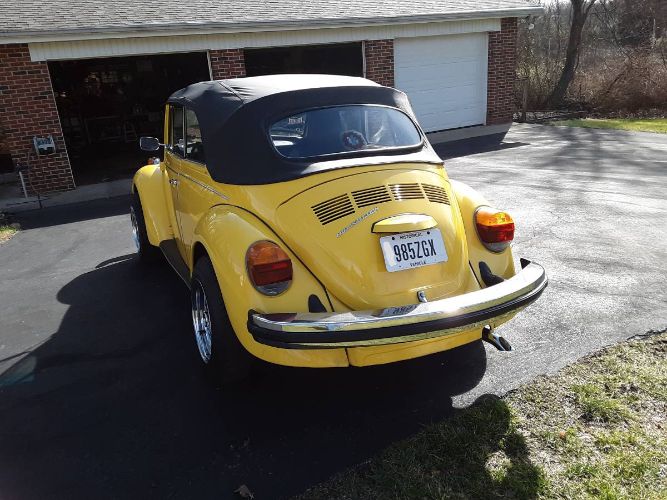 Unknown-Super-beetle-1975-Yellow-1