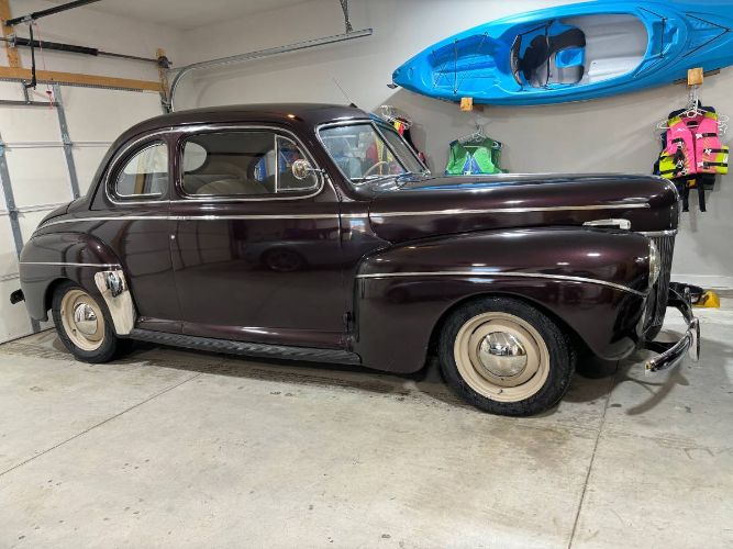 Unknown-Super-deluxe-1941-Black-Cherry