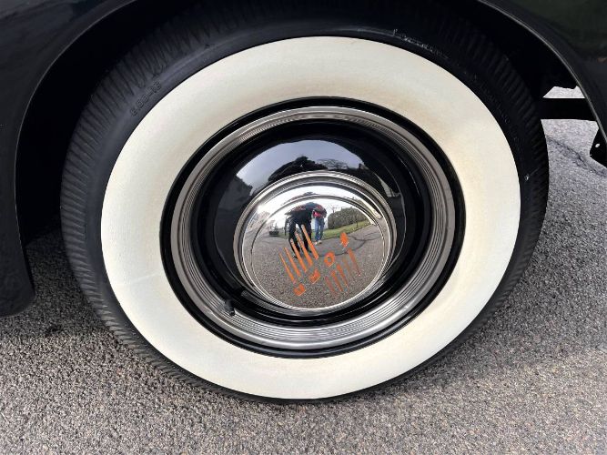 Unknown-Super-deluxe-1946-Black-10