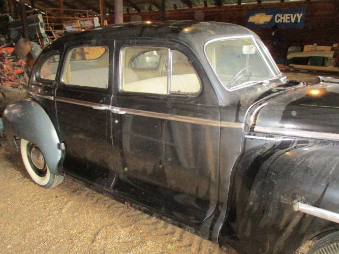 Unknown-Super-deluxe-1946-Black-13