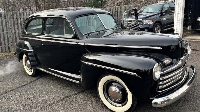 Unknown-Super-deluxe-1946-Black-19
