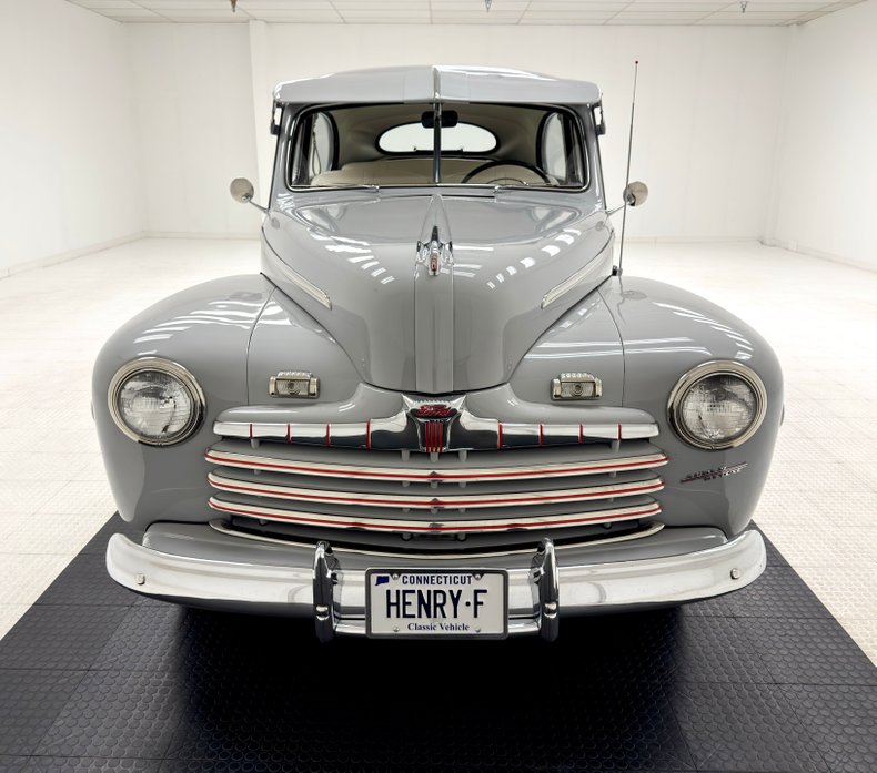 Unknown-Super-deluxe-1946-Feather-Gray-White-23