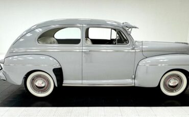 Unknown-Super-deluxe-1946-Feather-Gray-White-4