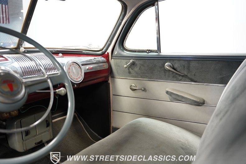Unknown-Super-deluxe-1946-Maroon-Gray-39