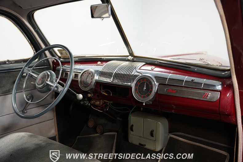 Unknown-Super-deluxe-1946-Maroon-Gray-45