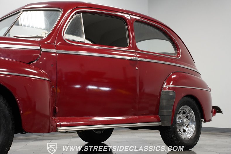 Unknown-Super-deluxe-1946-Maroon-Gray-49