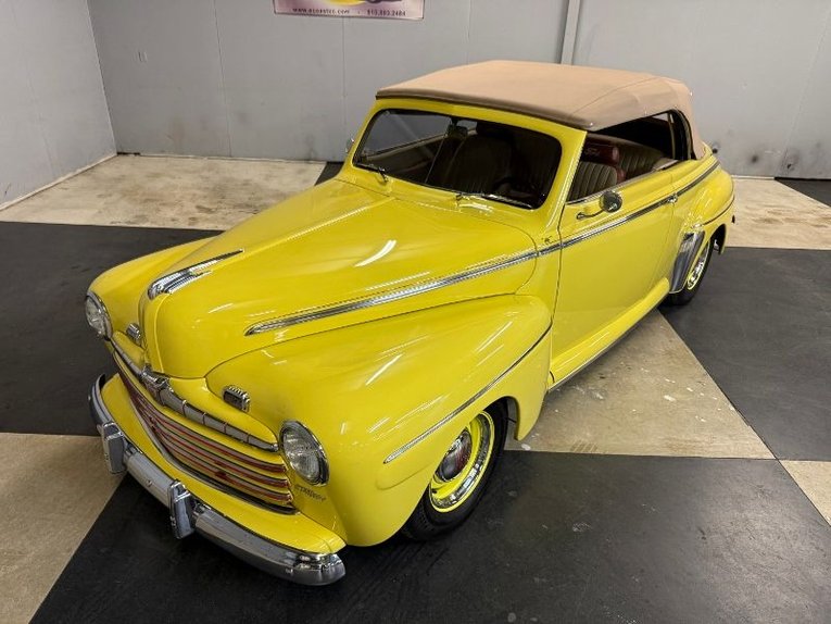 Unknown-Super-deluxe-1946-Yellow-Tan-1
