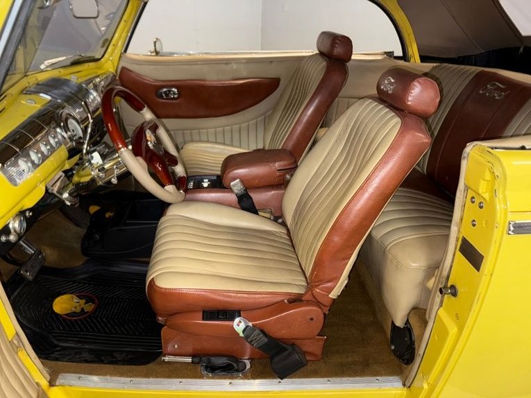 Unknown-Super-deluxe-1946-Yellow-Tan-12