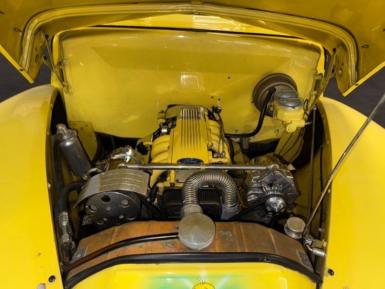 Unknown-Super-deluxe-1946-Yellow-Tan-21