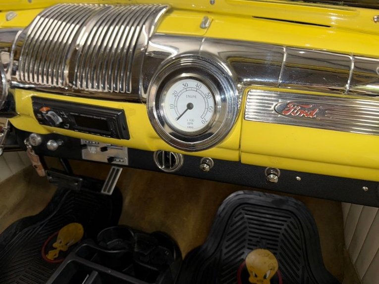 Unknown-Super-deluxe-1946-Yellow-Tan-29