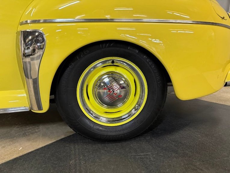 Unknown-Super-deluxe-1946-Yellow-Tan-9