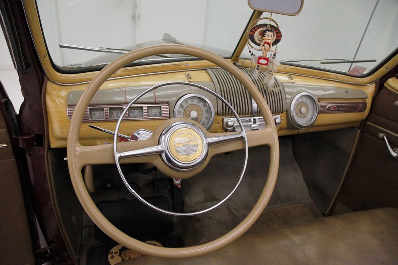 Unknown-Super-deluxe-1947-Monsoon-Maroon-Saddle-45
