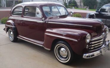 Unknown-Super-deluxe-1947-Red-1