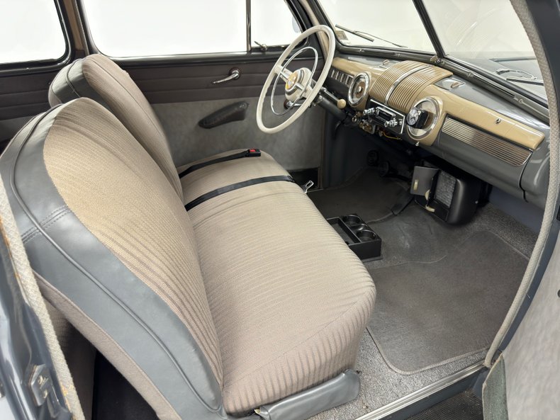 Unknown-Super-deluxe-1948-Rotunda-Gray-Tan-32