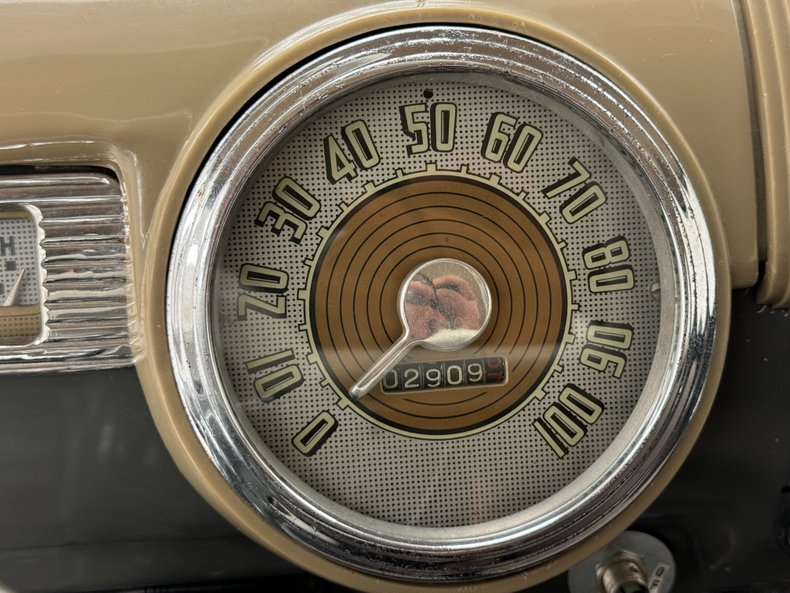 Unknown-Super-deluxe-1948-Rotunda-Gray-Tan-37