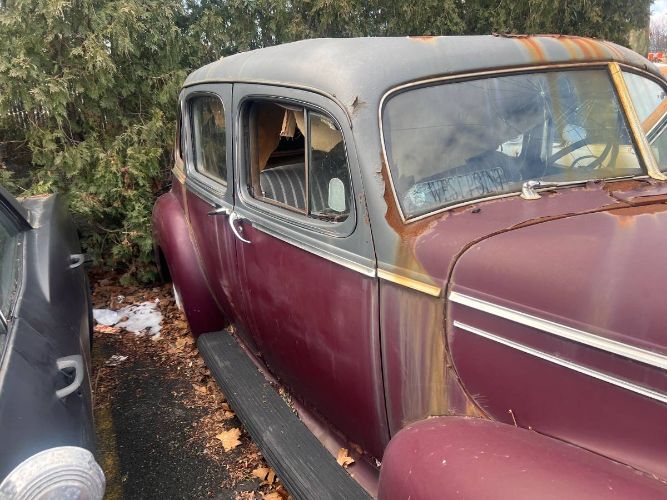 Unknown-Super-six-1941-Purple-9