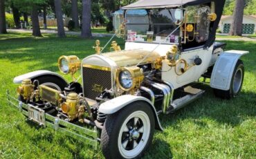 Unknown-T-bucket-1923-White-Black-20