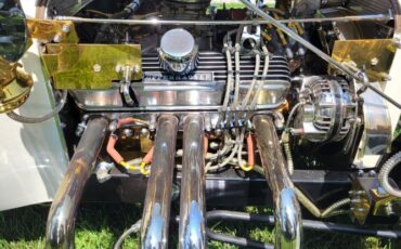 Unknown-T-bucket-1923-White-Black-24