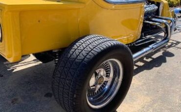 Unknown-T-bucket-1923-Yellow-13