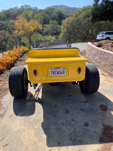 Unknown-T-bucket-1923-Yellow-15