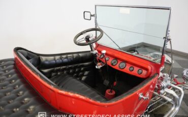 Unknown-T-bucket-1924-Red-Black-12