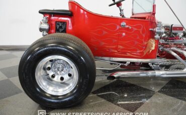 Unknown-T-bucket-1924-Red-Black-18