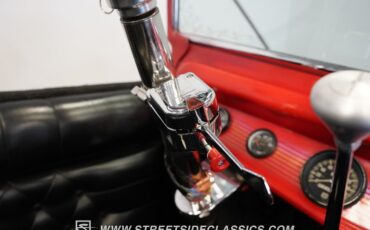 Unknown-T-bucket-1924-Red-Black-41