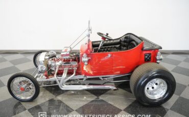 Unknown-T-bucket-1924-Red-Black-7