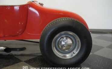 Unknown-T-bucket-1927-Red-Tan-29
