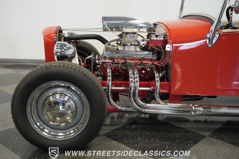 Unknown-T-bucket-1927-Red-Tan-31