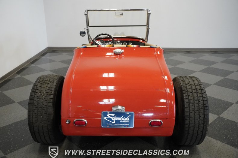 Unknown-T-bucket-1927-Red-Tan-4