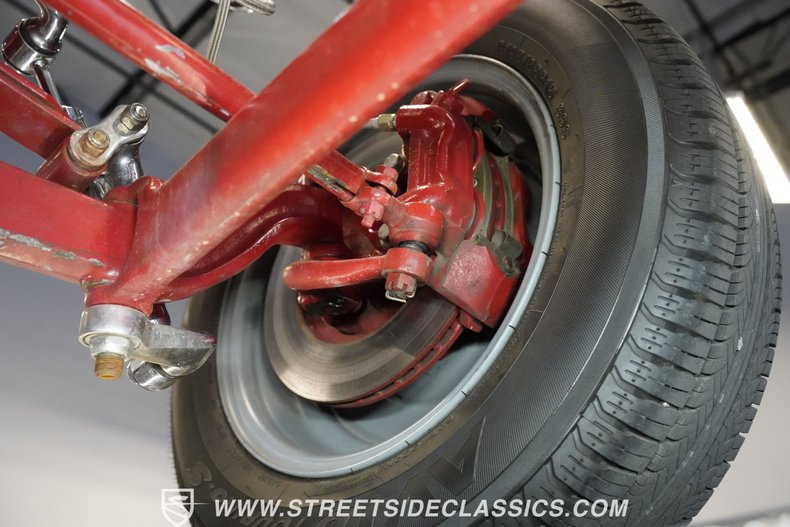 Unknown-T-bucket-1927-Red-Tan-46