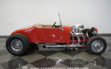 Unknown-T-bucket-1927-Red-Tan-8