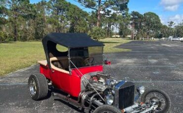 Unknown-T-bucket-1932-Red-7