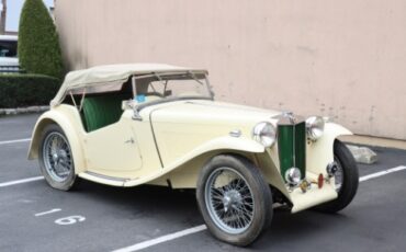 Unknown-Tc-1948-Ivory-Green