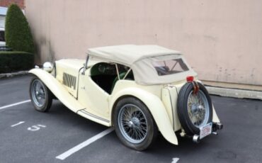 Unknown-Tc-1948-Ivory-Green-4