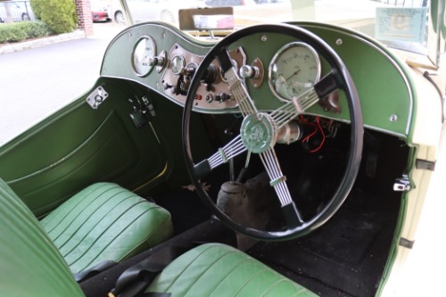 Unknown-Tc-1948-Ivory-Green-5