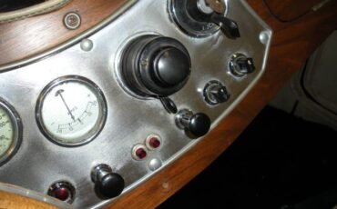 Unknown-Td-1951-BurgundyTan-Top-Tan-7