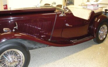 Unknown-Td-1951-BurgundyTan-Top-Tan-8