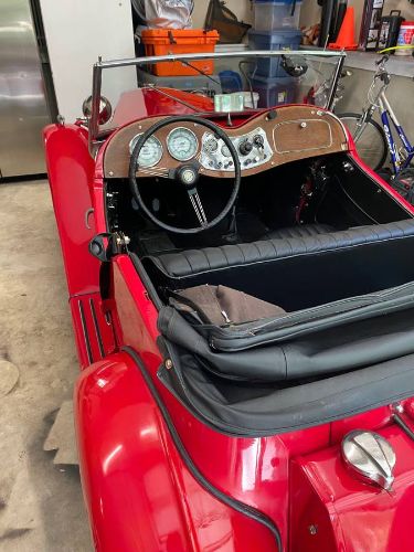 Unknown-Td-1951-Red-3