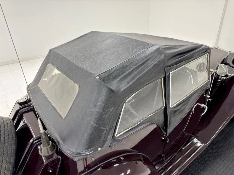 Unknown-Td-1952-Black-Cherry-Black-23