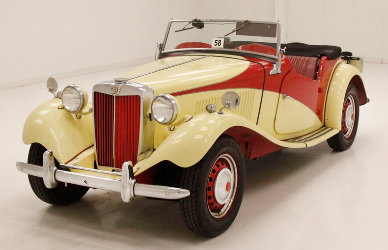 Unknown-Td-1952-Pale-Yellow-Red-1