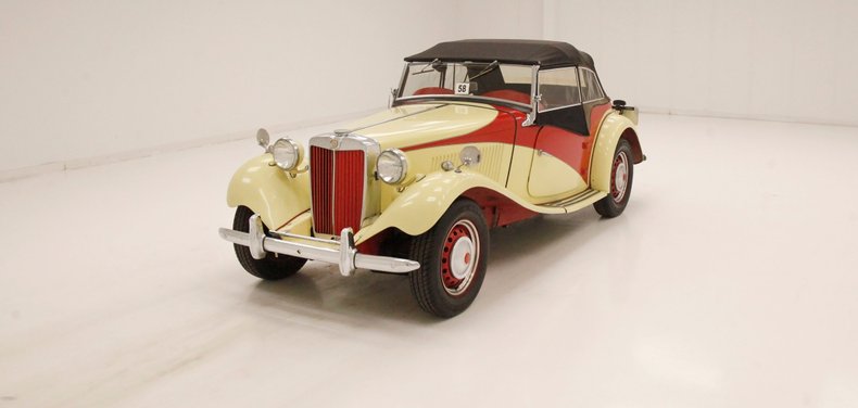 Unknown-Td-1952-Pale-Yellow-Red