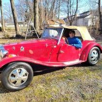 Unknown-Td-1952-Red-1
