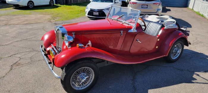 Unknown-Td-1952-Red-15