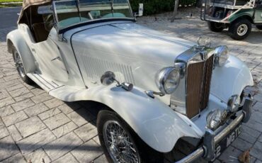 Unknown-Td-1952-White-13