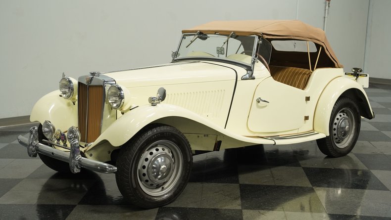 Unknown-Td-1953-Cream-Tan-22
