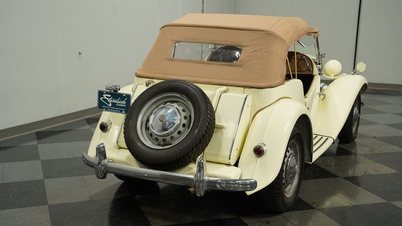 Unknown-Td-1953-Cream-Tan-26