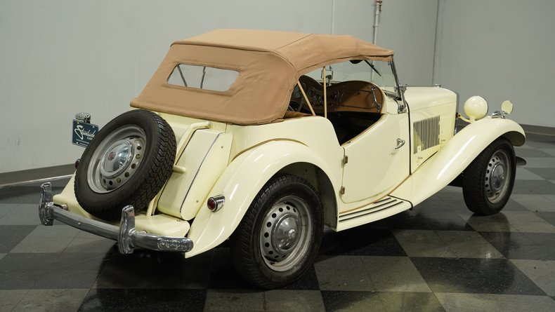 Unknown-Td-1953-Cream-Tan-27