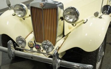 Unknown-Td-1953-Cream-Tan-31